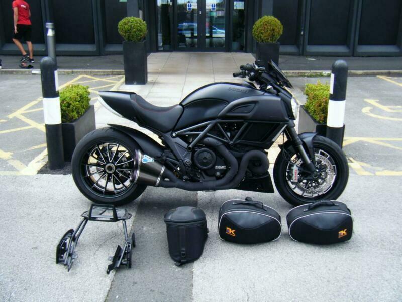 ducati diavel panniers